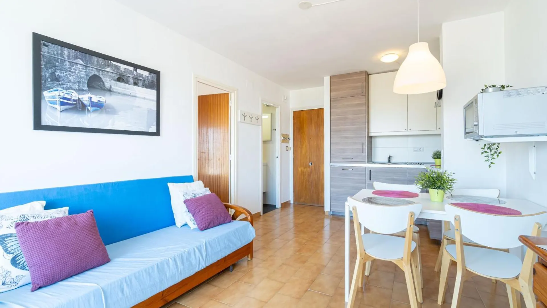 Basic Comfort Apartment Gran Reserva 0103 엠푸리아브라바